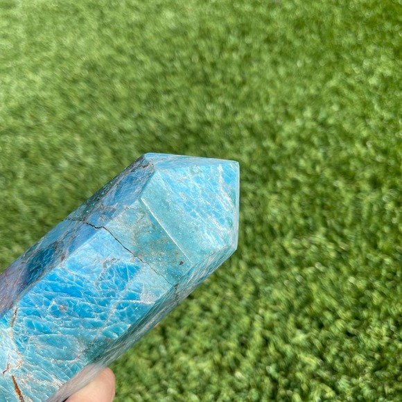 Blue Apatite Tower - Picture 6 of 12